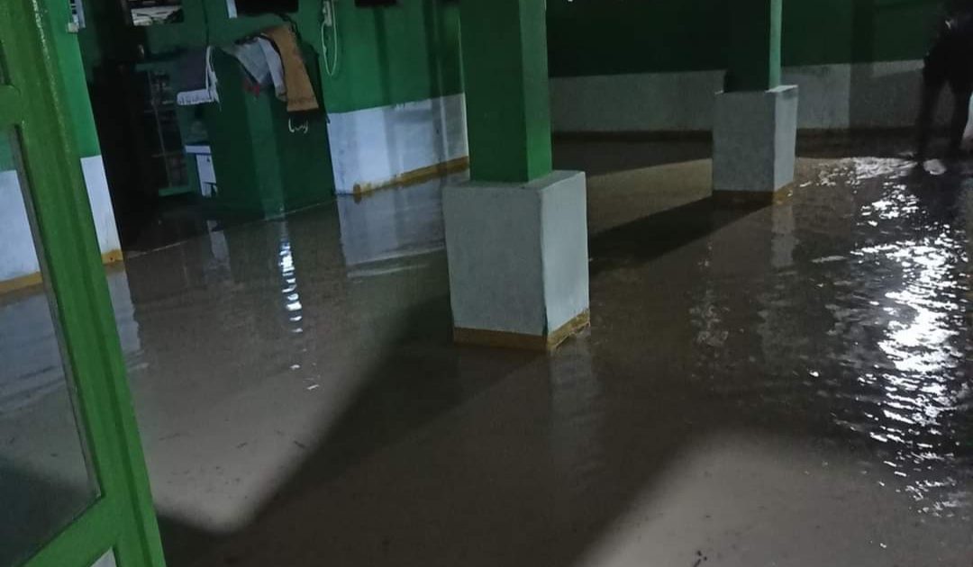 BANJIR DESA BONDAT (3)