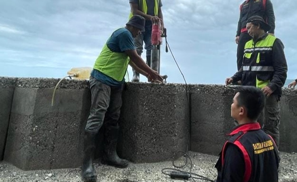 Talud Desa Gorontalo