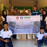 PT PAU Salurkan 30 Unit Personal Computer dan 3 Proyektor