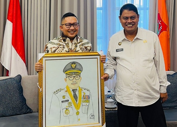 Bupati Amirudin