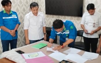PT PAU Salurkan Bantuan Modal Rp50 Juta untuk BUMDes Berkah Desa Uso