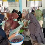 JOB Tomori Bekali 28 Perempuan Desa Moilong Keterampilan Olahan Hasil Laut