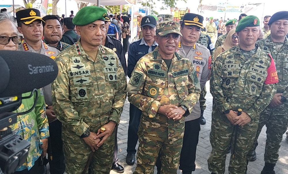 Gubernur Anwar Hafid Pimpin Upacara Bakti TNI AD se-Sulawesi Tengah di Banggai